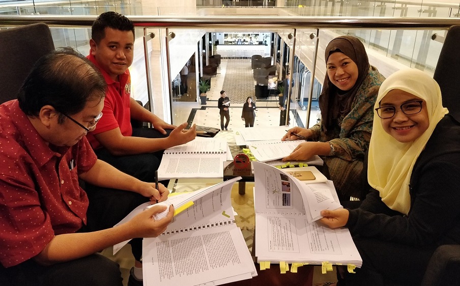 Group exercise on Free, Prior and Informed Consent (FPIC)