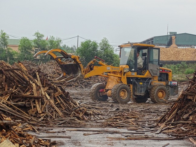 Equipment purchased by project lifter